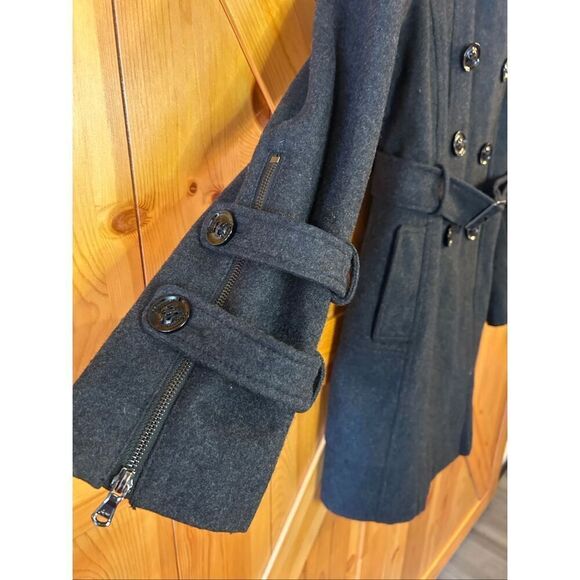 VINTAGE GUESS Wool Blend Belted Black Dress Coat Size Medium (5477) - Picture 4 of 9